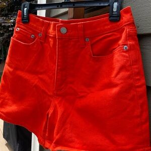 Coral shorts By Bananna Republic, size 6